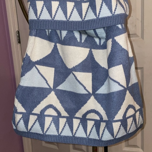 2 Piece Knit Skirt Set- Sizes M, L, XL - Picture 7 of 12